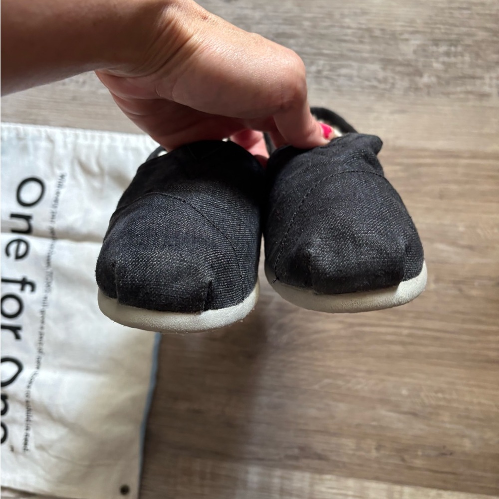 TOMS Dark/Grey Charcoal Canvas Slip-Ons - Picture 2 of 9